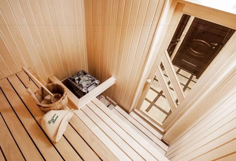 سوییت, Plaza Boutique