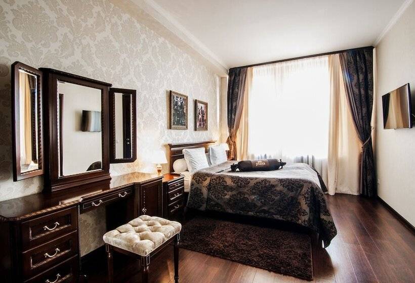 سوئیت 2 خوابه, Plaza Boutique