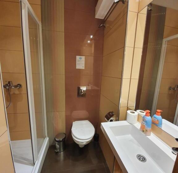 اتاق خانوادگی, Privilege Suites By Central Park