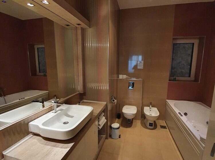 اتاق لوکس, Privilege Suites By Central Park