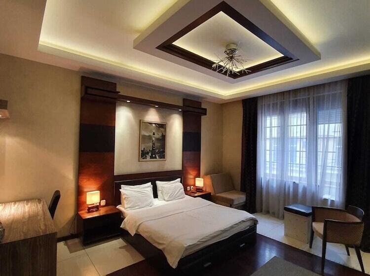 اتاق لوکس, Privilege Suites By Central Park