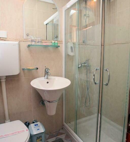 غرفة ديلوكس, Radmilovac