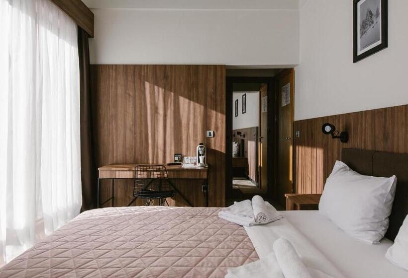 سوئیت با بالکن, Rtanj Kopaonik Eco Resort & Spa