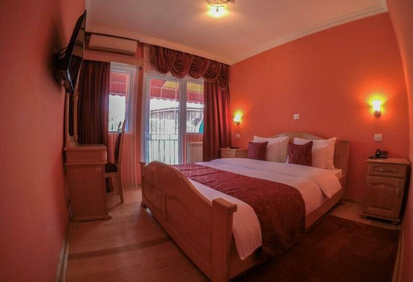 اتاق لوکس, Saint Paul Accommodation