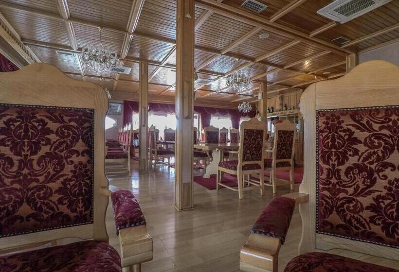 اتاق استاندارد, Saint Paul Accommodation