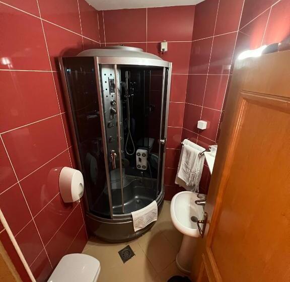 اتاق لوکس, Saint Paul Accommodation