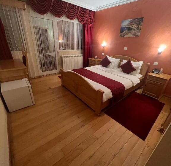 اتاق لوکس, Saint Paul Accommodation