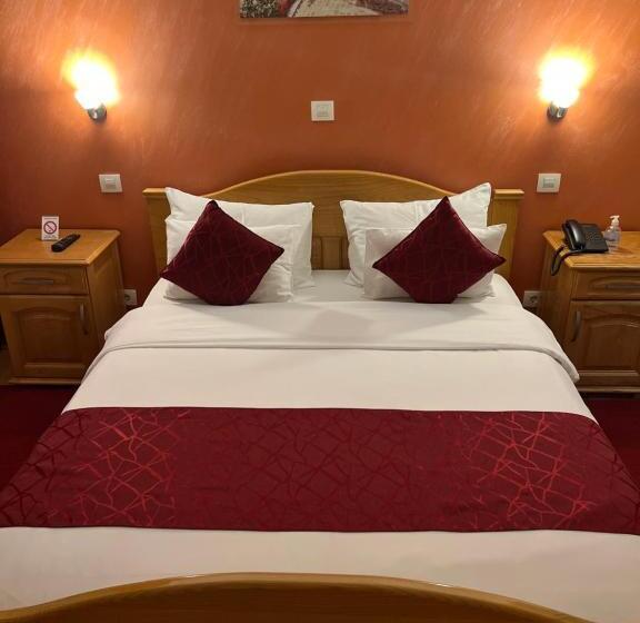 اتاق لوکس, Saint Paul Accommodation
