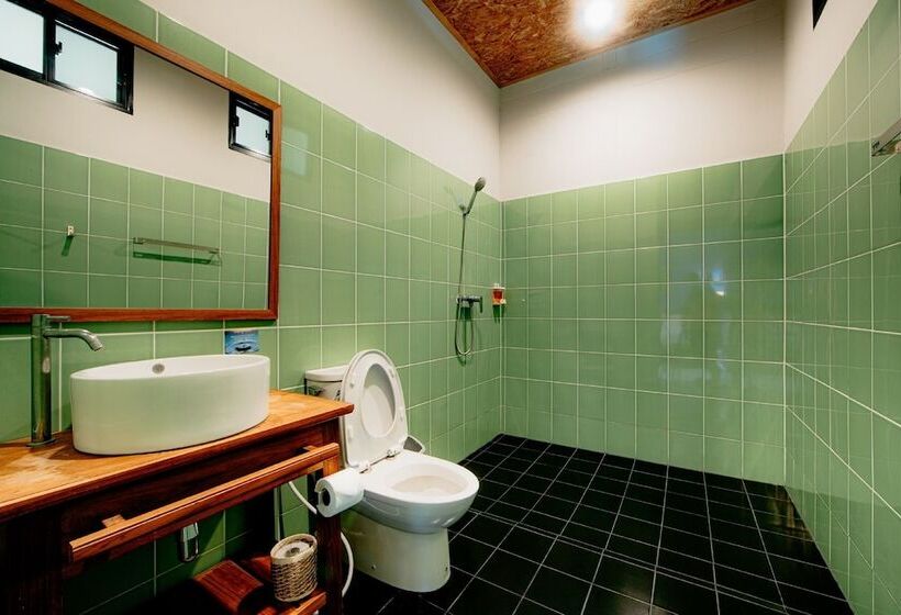 غرفة قياسية, The Stage, Koh Chang