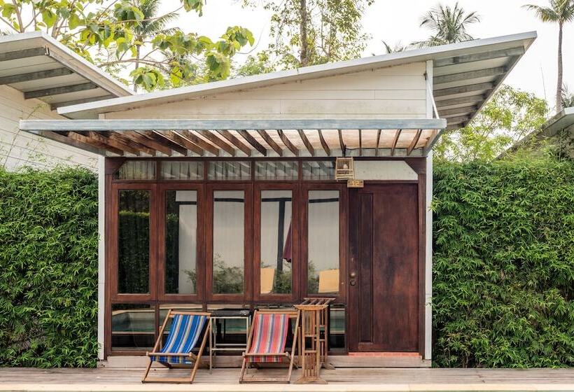 غرفة قياسية, The Stage, Koh Chang