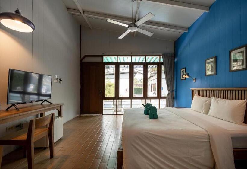 غرفة قياسية سرير كينج, The Stage, Koh Chang