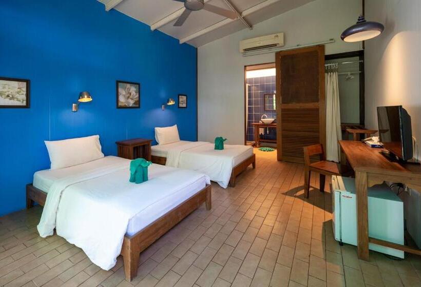 غرفة قياسية, The Stage, Koh Chang