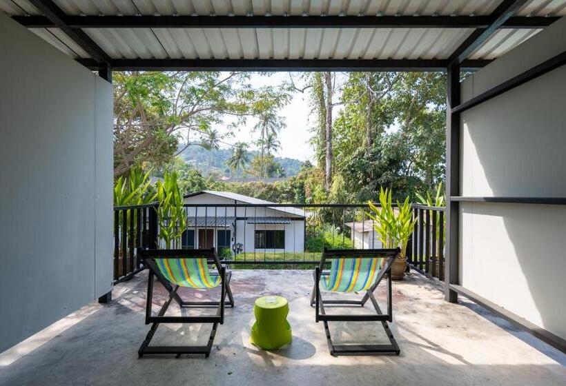 غرفة قياسية سرير كينج, The Stage, Koh Chang