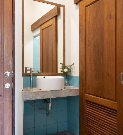 غرفة قياسية سرير كينج, The Stage, Koh Chang