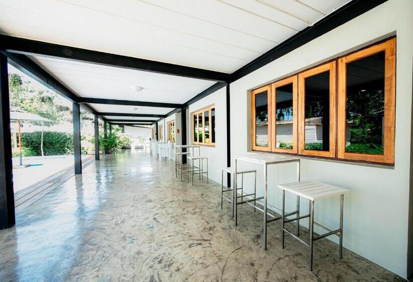 غرفة قياسية سرير بطابقين, The Stage, Koh Chang