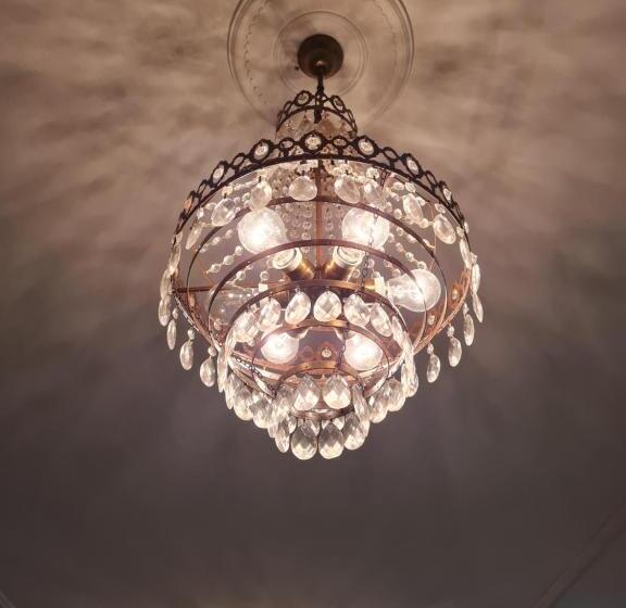 اتاق لوکس, Ugostiteljski Objekat Karibo