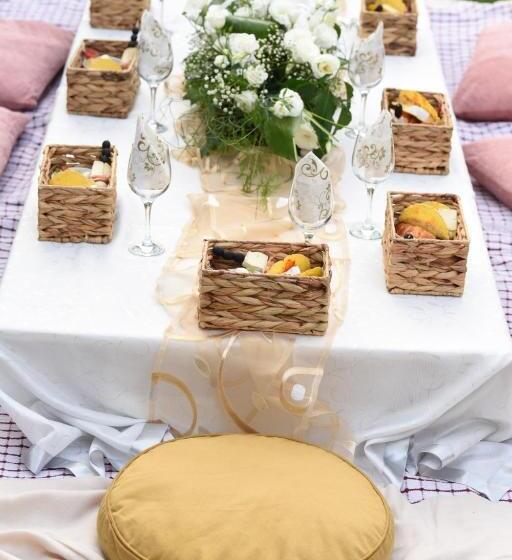 اتاق لوکس, Ugostiteljski Objekat Karibo