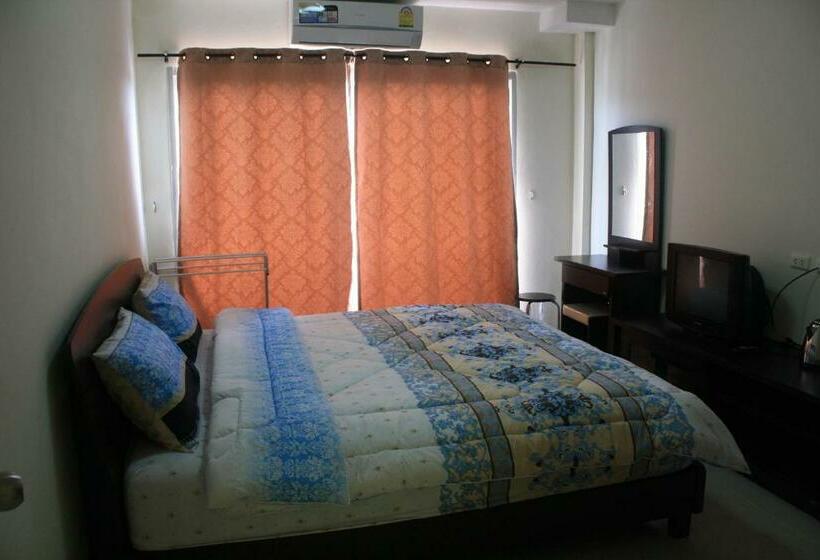 غرفة قياسية, We Love Kata