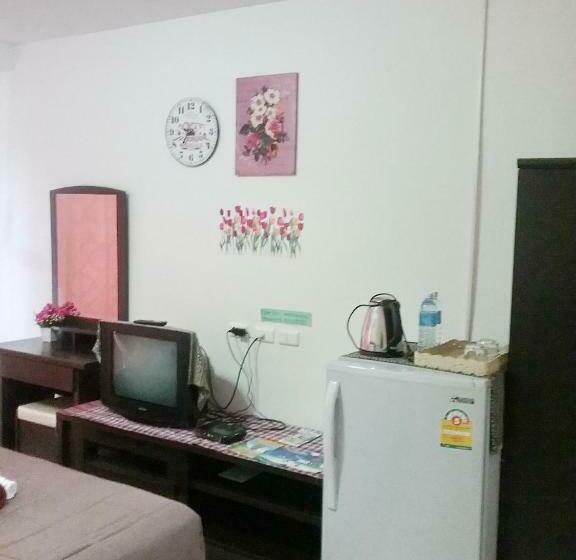 غرفة قياسية, We Love Kata