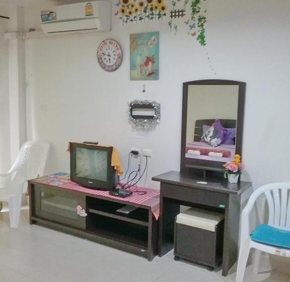 غرفة سوبيريور, We Love Kata