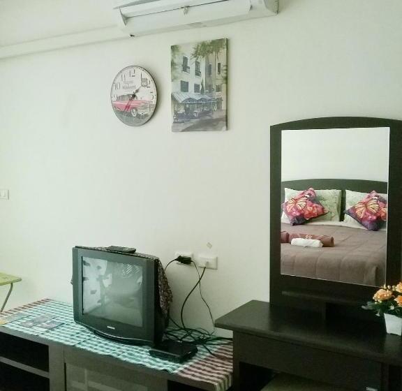 غرفة سوبيريور, We Love Kata