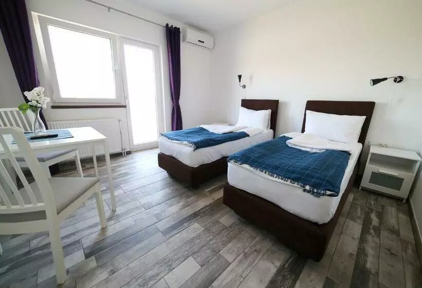 اتاق لوکس, Guesthouse & Restaurant Tekovina