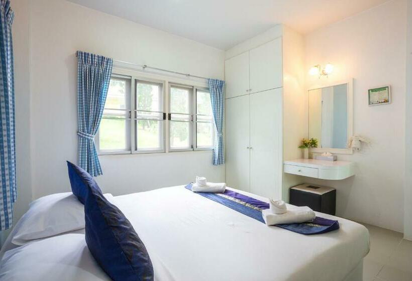 Номер Deluxe, Phukaew Resort & Adventure Park