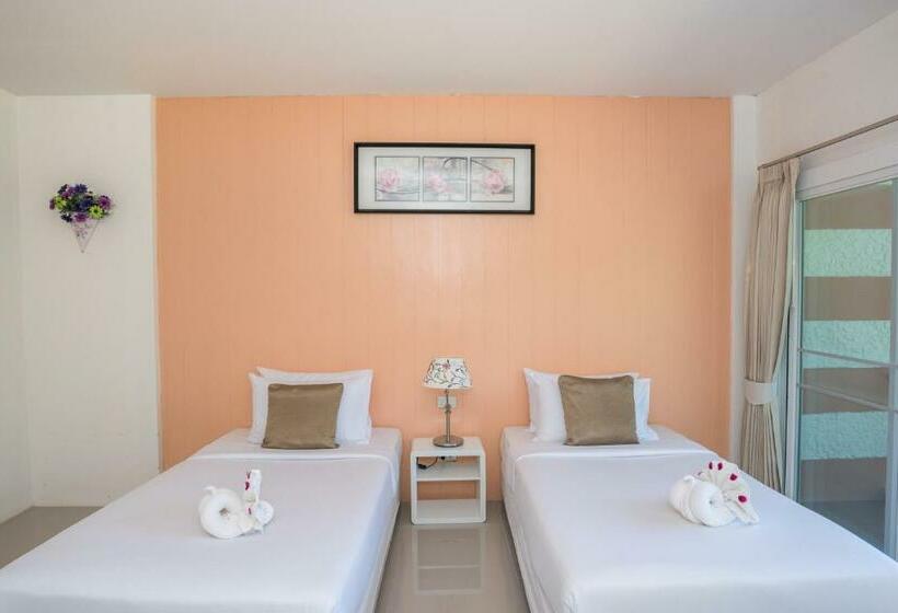 Номер Superior, Phukaew Resort & Adventure Park