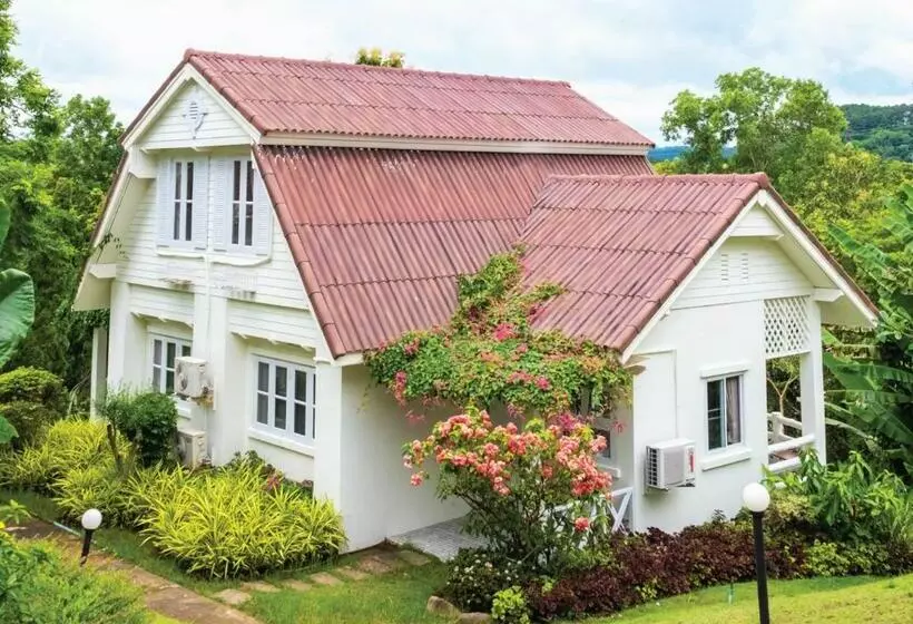 デラックスファミリールーム, Phukaew Resort & Adventure Park