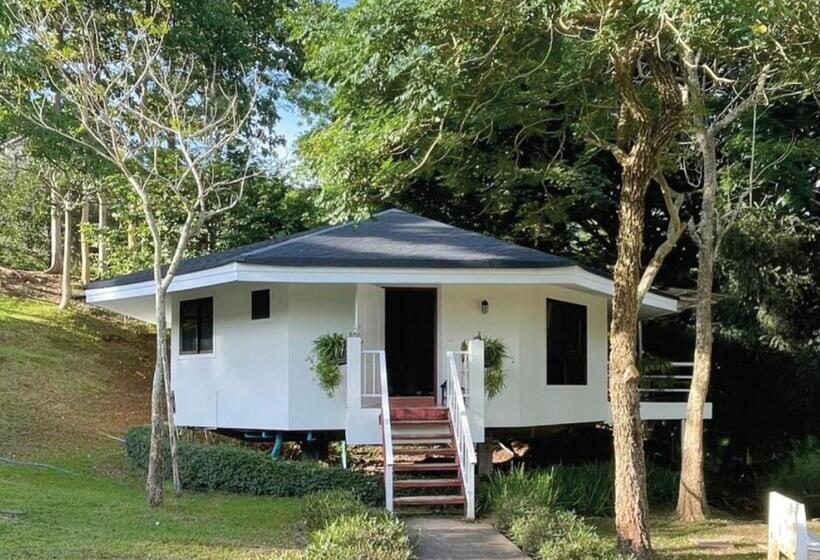 غرفة قياسية مزوَّدة بشُرفة, Phukaew Resort & Adventure Park