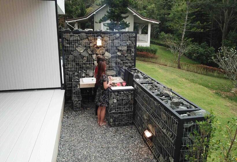 غرفة عائلية, Phukaew Resort & Adventure Park