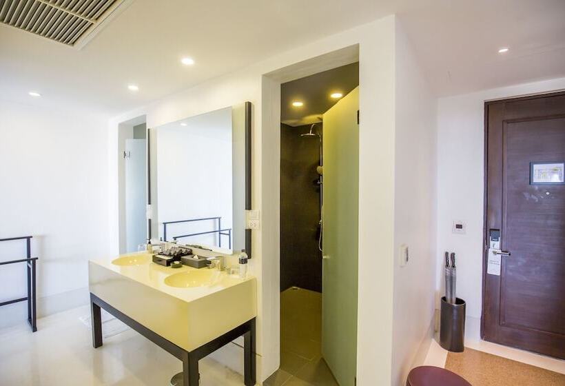 غرفة ديلوكس مطلّة علي البحر, The Palayana Hua Hin