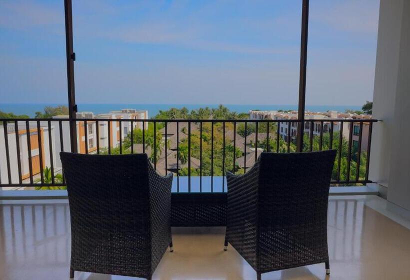 غرفة ديلوكس مطلّة علي البحر, The Palayana Hua Hin