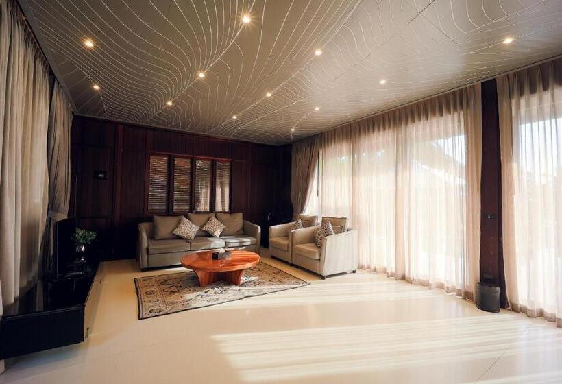 فيلا 3 غرف نوم, The Palayana Hua Hin