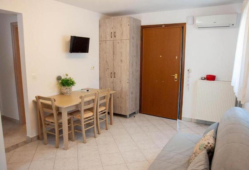 Апартаменты 2 Спальни, Alexandros Hotel Apartments