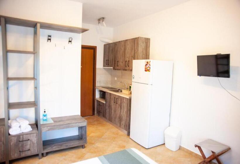 Студия Deluxe, Alexandros Hotel Apartments