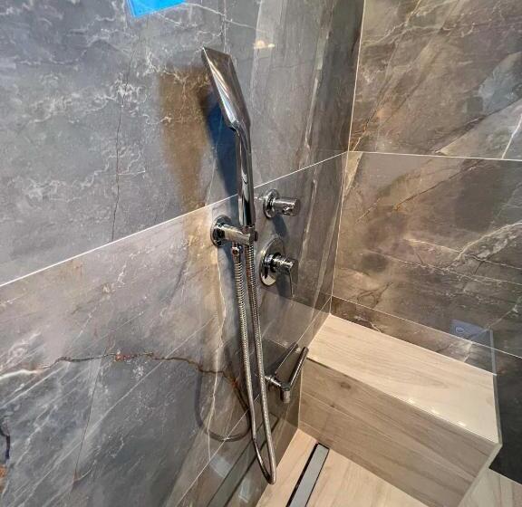 Трехместный Номер Deluxe, Alexandros Hotel Apartments