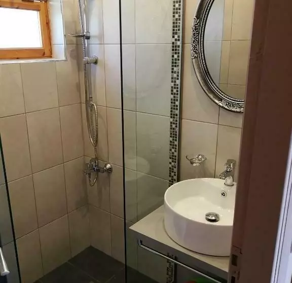 سوییت جونیور, Alexaria Holidays Apartments