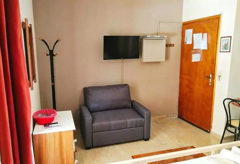 استودیو استاندارد با چشم‌انداز باغ, Alexaria Holidays Apartments
