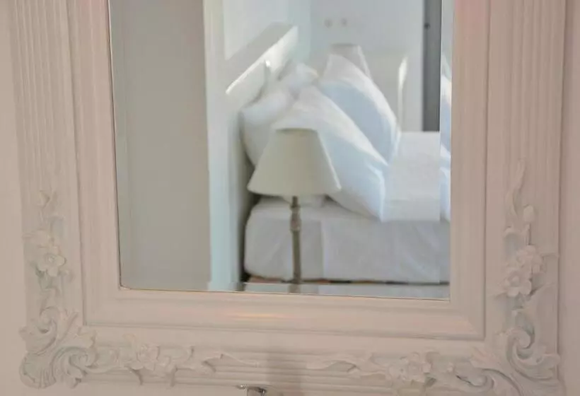 سوئیت با وان آب گرم, Astypalaia Hotel Palace