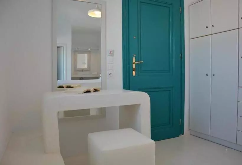 سوئیت با وان آب گرم, Astypalaia Hotel Palace