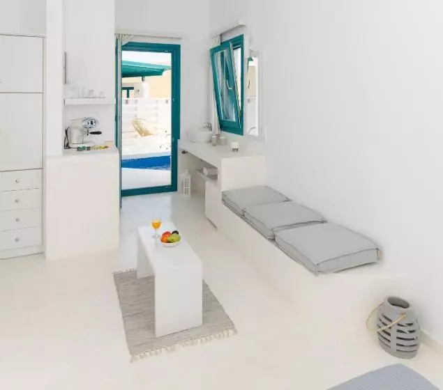 سوئیت جونیور با استخر, Astypalaia Hotel Palace
