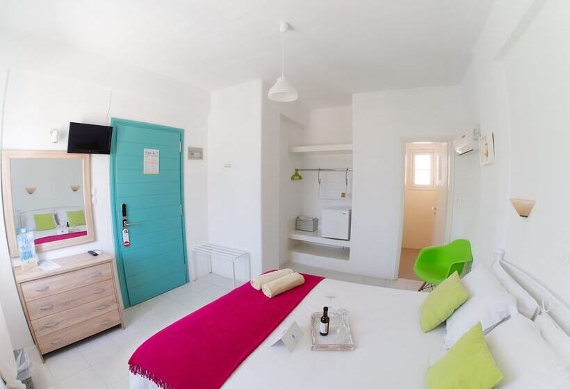 بنجلو قياسى, Amaryllis Beach