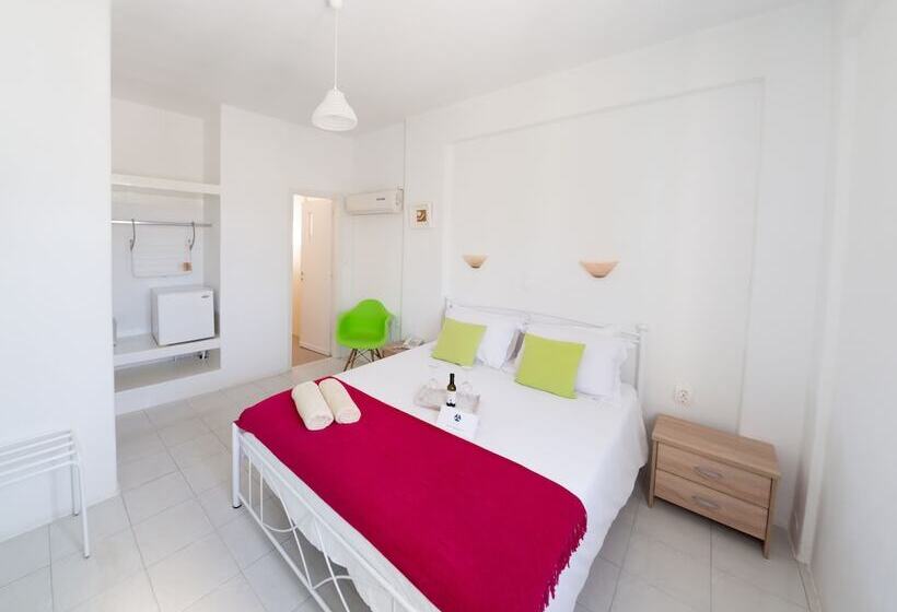 بنجلو قياسى, Amaryllis Beach