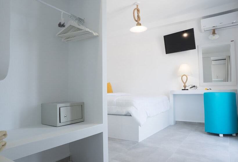 جناح جونيور, Amaryllis Beach