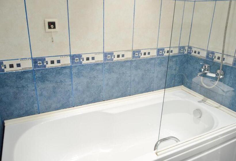 经济房, Aphrodite