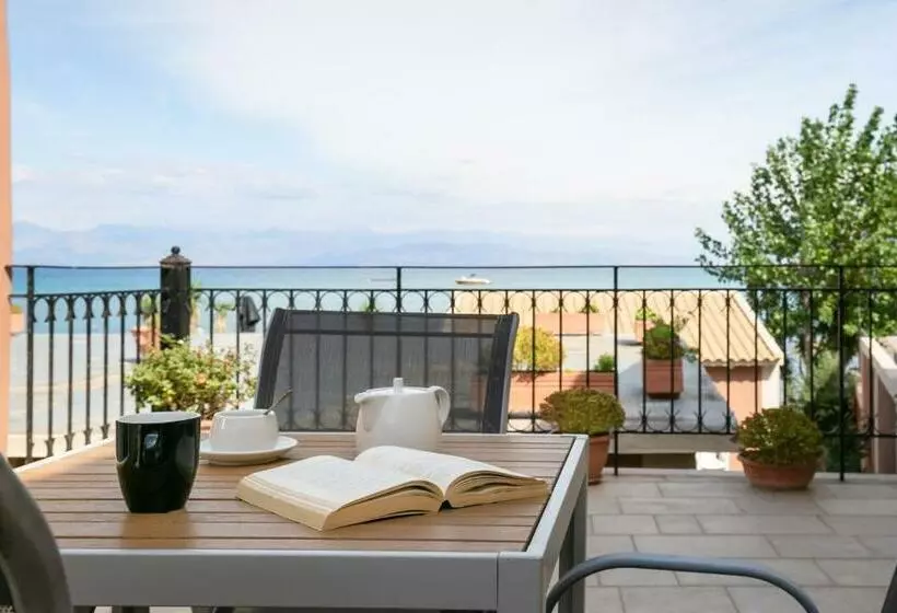 آپارتمان 2 خوابه با چشم‌انداز دریا, Electra Apartments