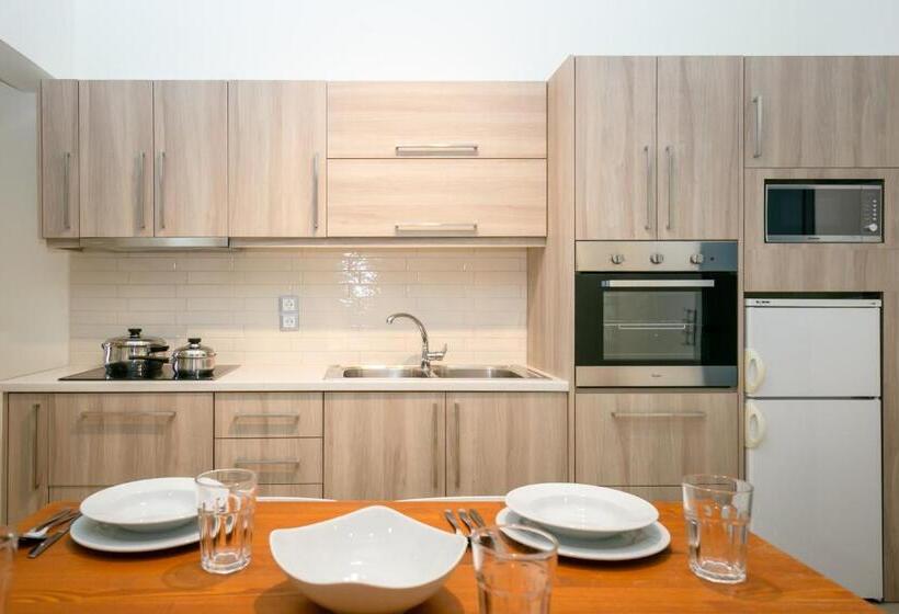 شقة غرفتين, Electra Apartments