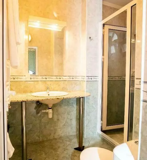 Chambre Standard, Globus