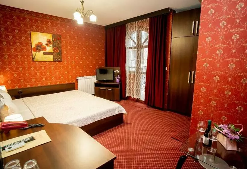 Chambre Standard, Globus